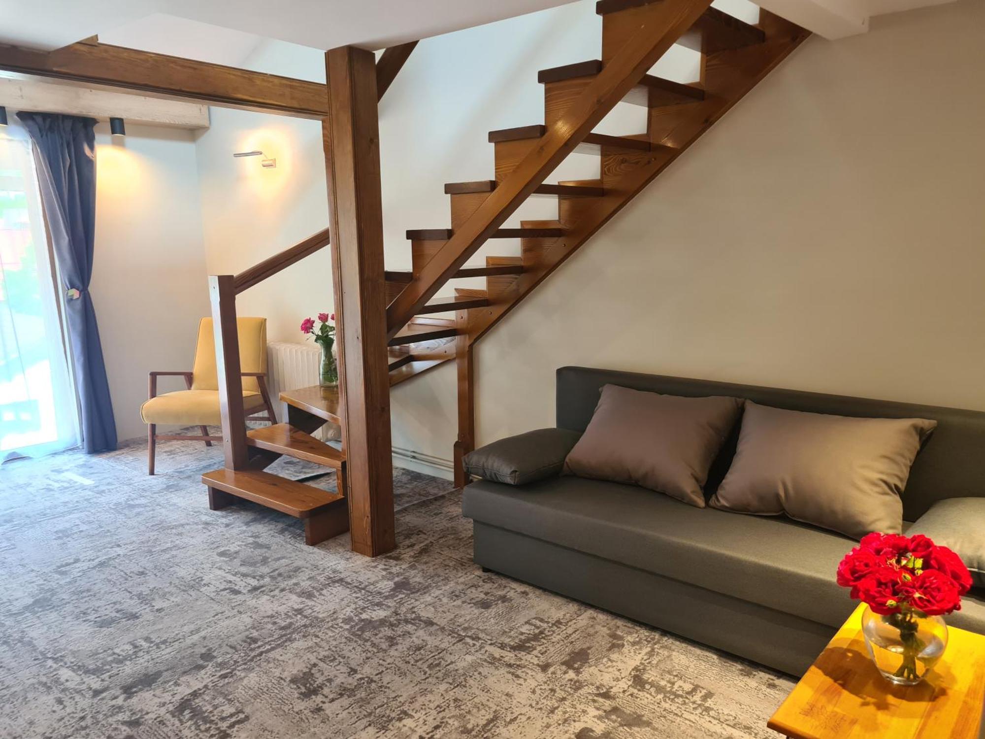 Casa Florescu 부스테니 외부 사진